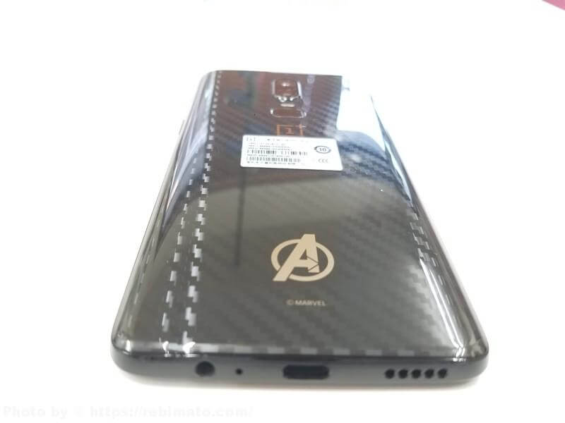 OnePlus 6 Marvel Avengers Edition　本体
