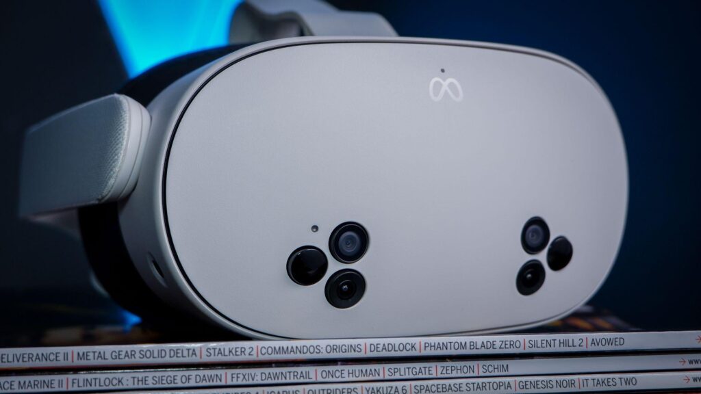 白いVRヘッドセット