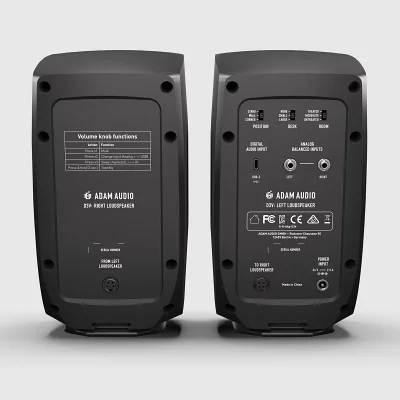 Adam Audio 黒いスタジオモニター背面